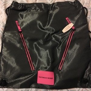 💥BRAND NEW💥Victoria’s secret drawstring bag